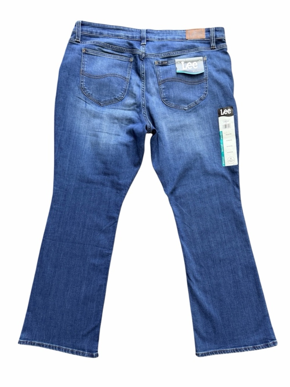 Lee Legendary Bootcut Jeans 18 Petite NWT Medium Wash Plus Size NWT